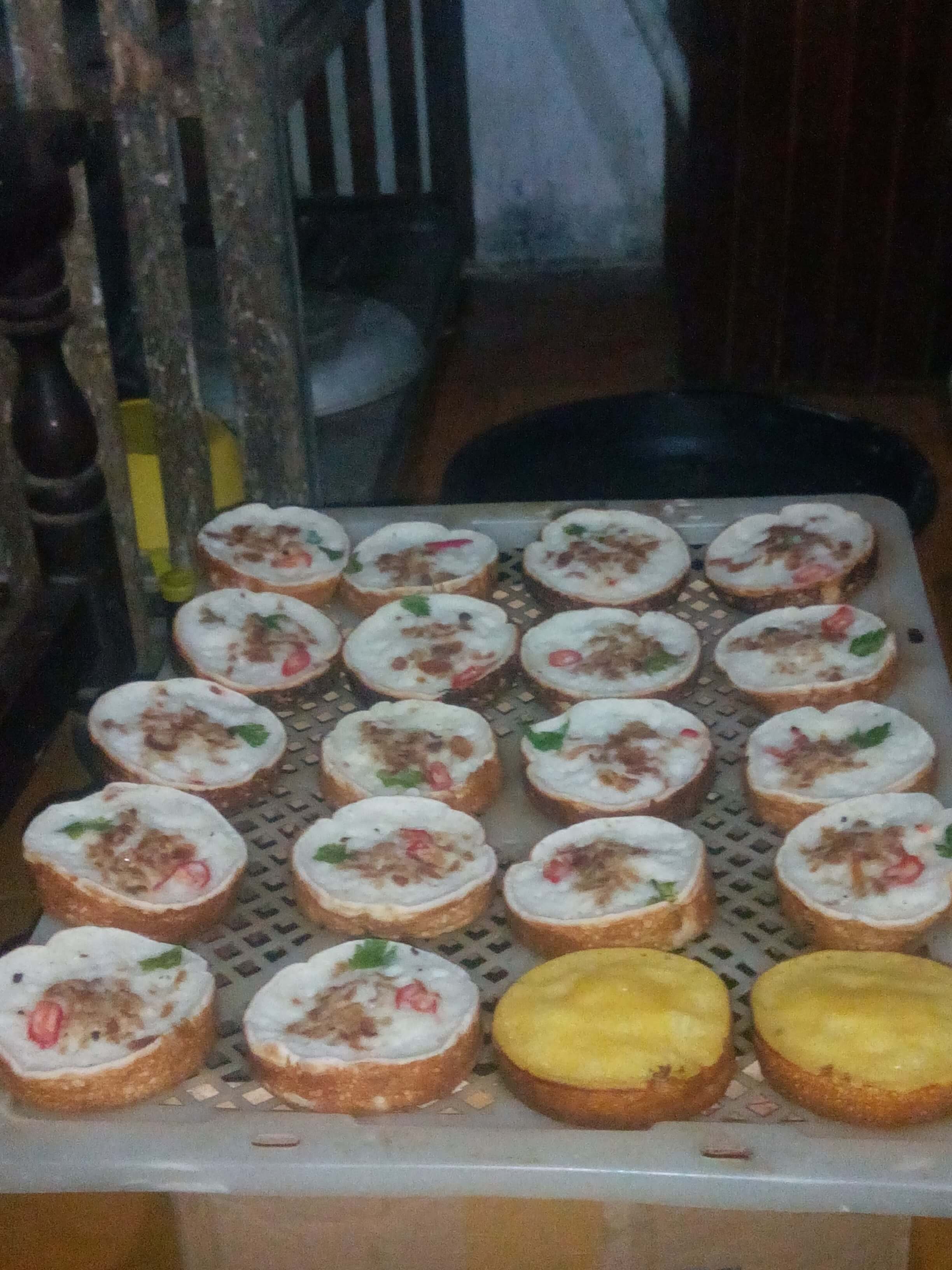 kue sekotor dan kue kentang